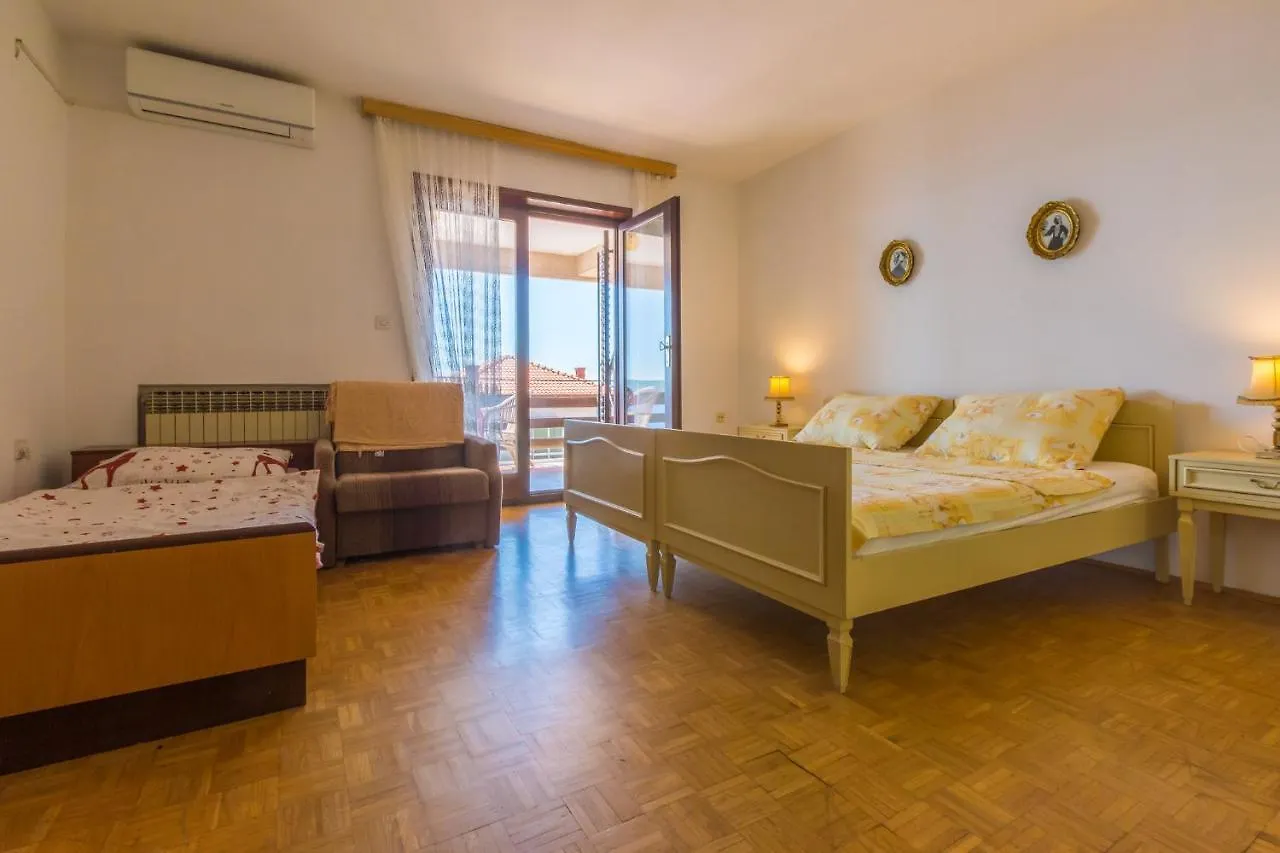 Desa C Apartment Crikvenica Croatia